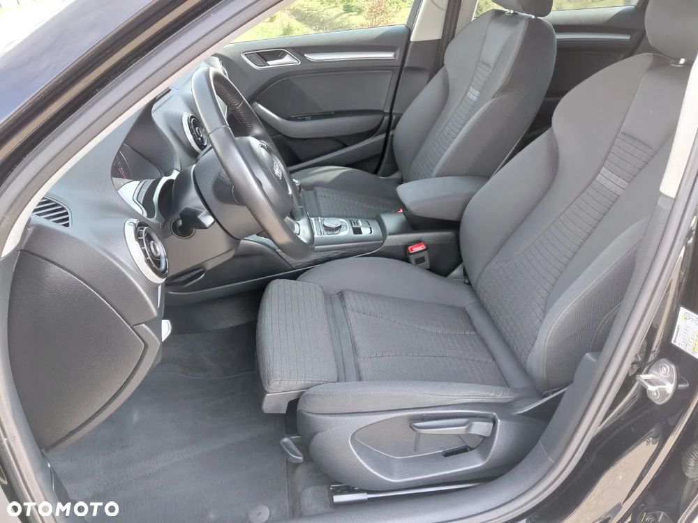 Audi A3 Limousine 1.6 TDI (clean diesel) S line Sportpaket - 14