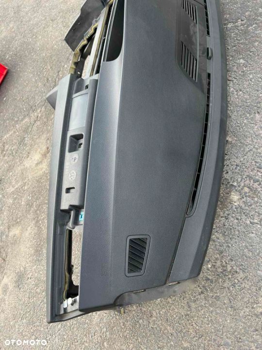 Deska Bmw e90 e91 e92 Europa czarna pod Navi ładna - 4