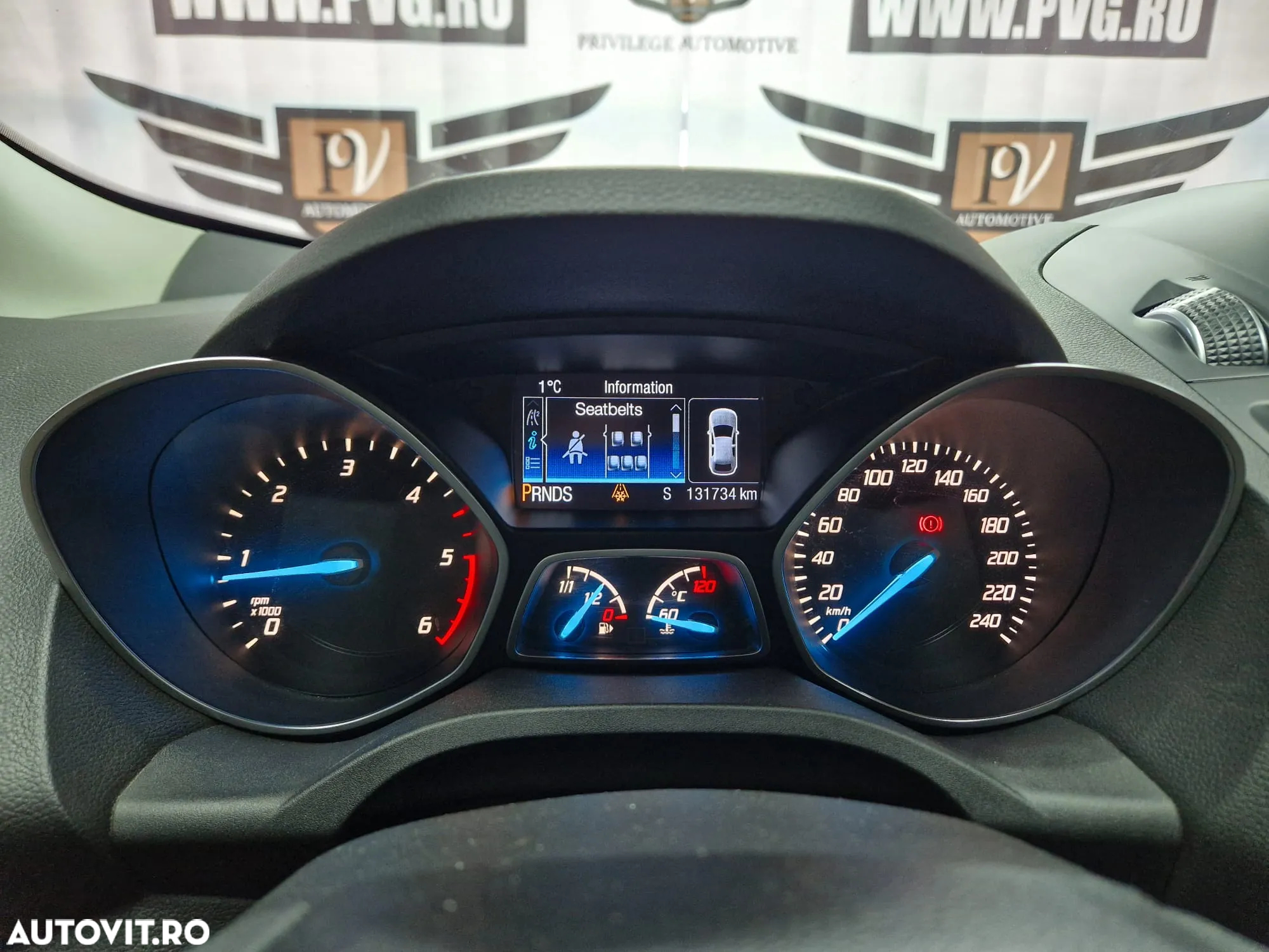 Ford Kuga 2.0 TDCi Powershift 4WD Trend - 11