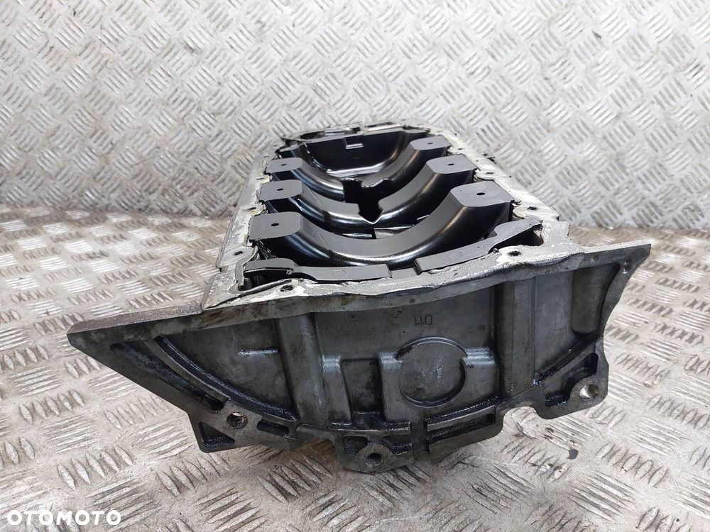 MISA MISKA OLEJOWA OPEL ASTRA J 1.6 T 55563466 - 4