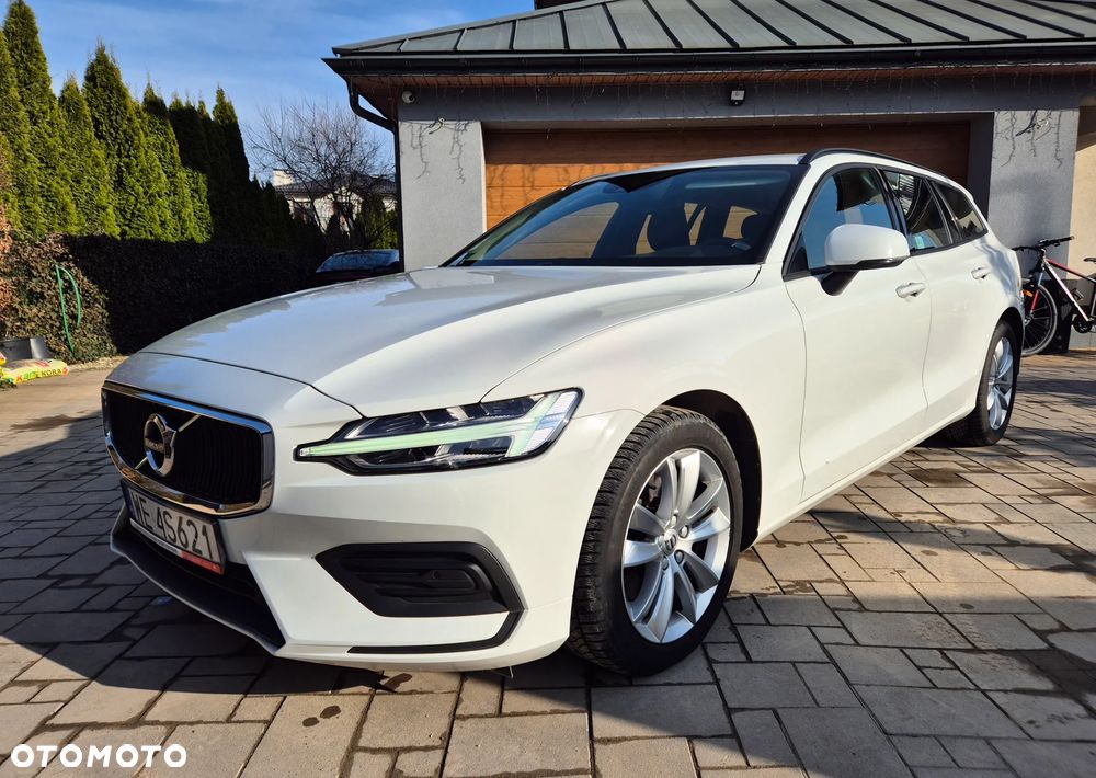 Volvo V60 B3 B Momentum - 2