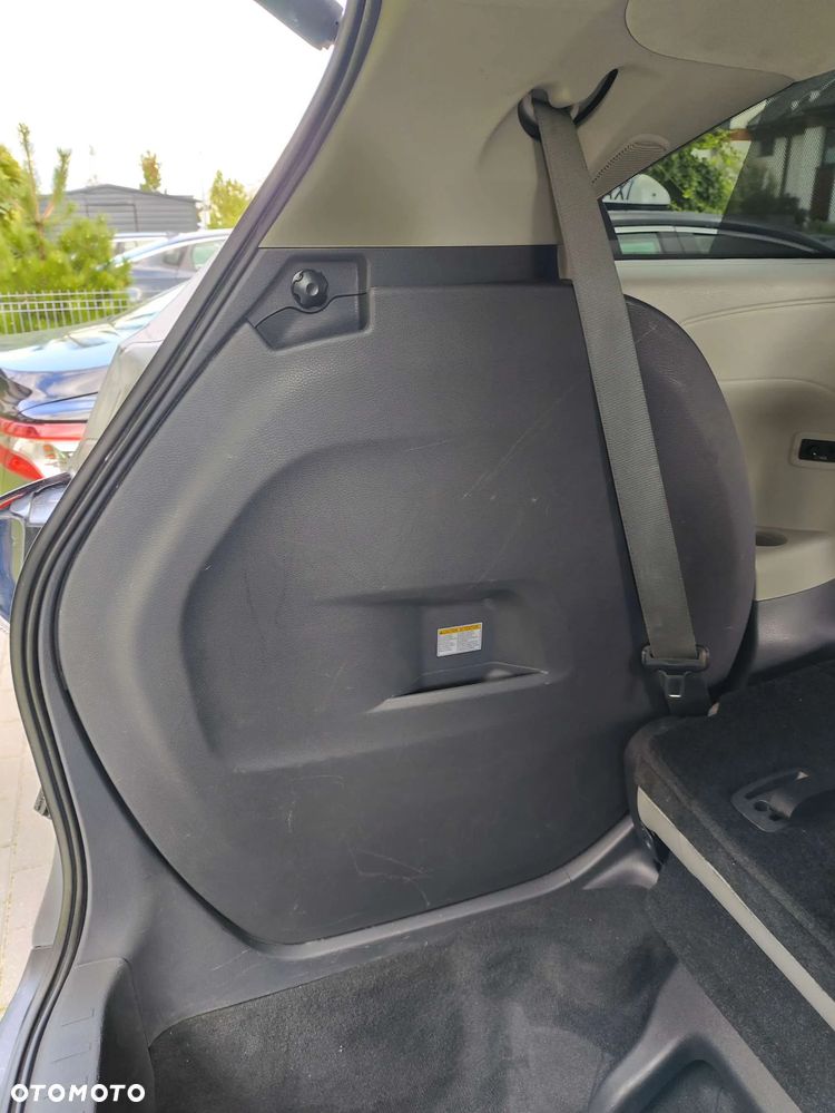 Toyota Sienna - 28