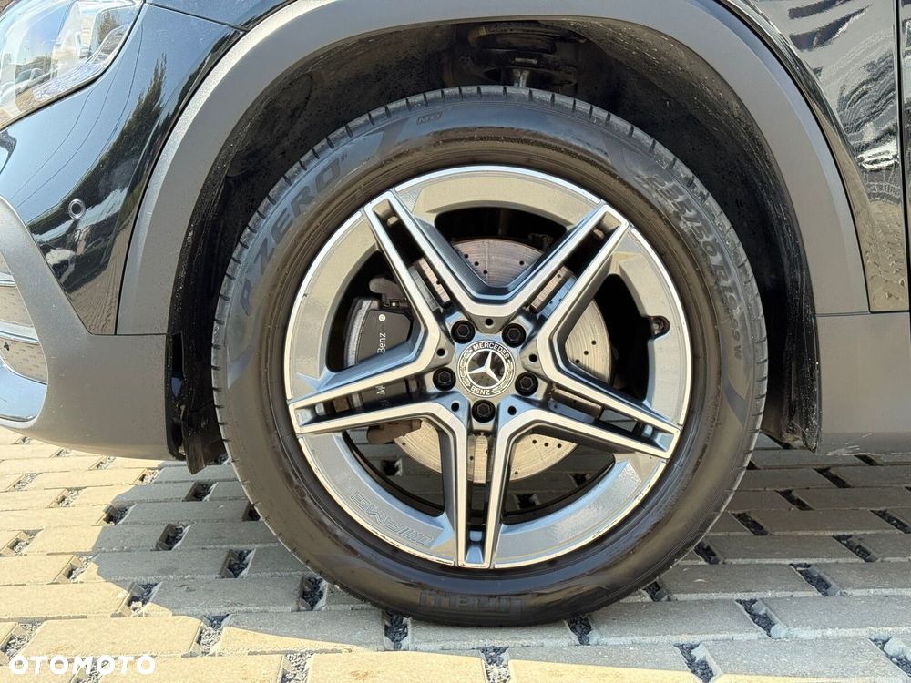 Mercedes-Benz GLB 200 d AMG Line 8G-DCT - 11