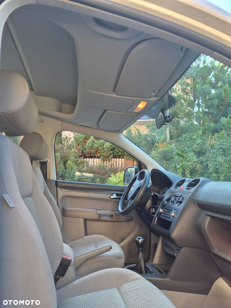 Volkswagen Caddy 1.4 Life Family (5-Si.) - 36