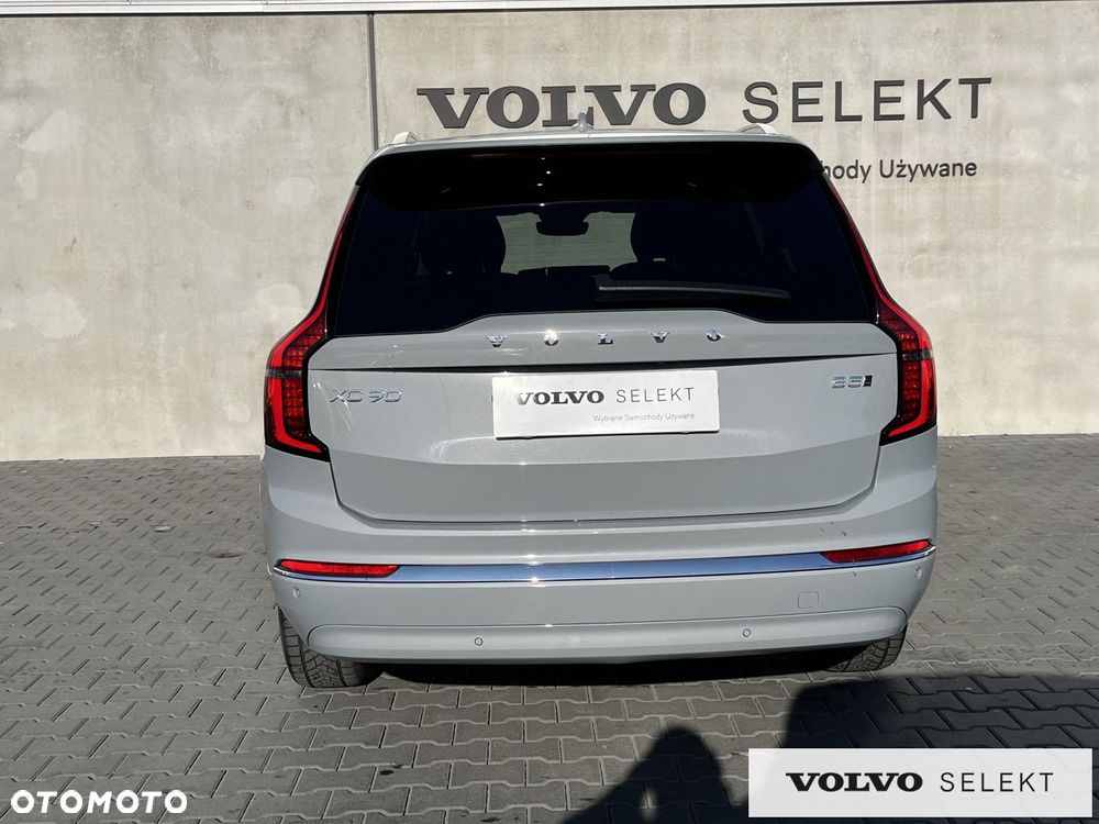 Volvo XC 90 - 8