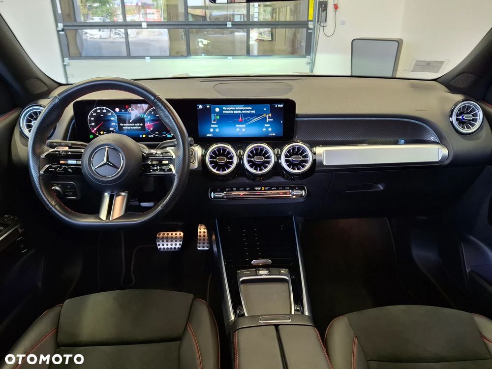 Mercedes-Benz GLB 200 AMG Line 7G-DCT - 22