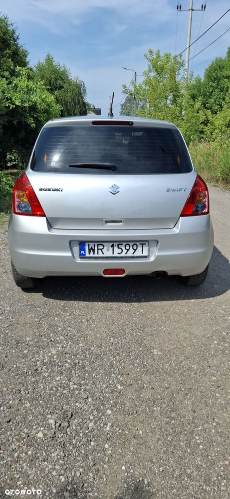 Suzuki Swift 1.3 Comfort - 2