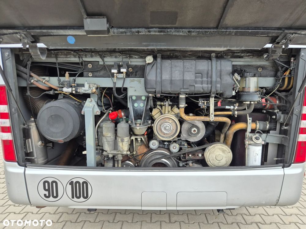 Mercedes-Benz TOURISMO RHD 12 METRÓW/ MANUAL / 55 MIEJSC - 18