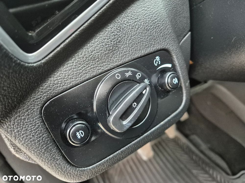 Ford Kuga 2.0 TDCi 4x4 Titanium - 11