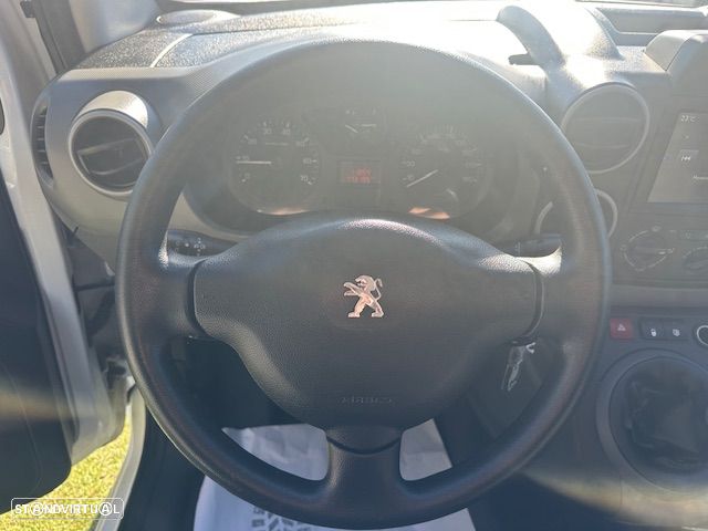 Peugeot PARTNER LONGA 3 LUGARES - 11