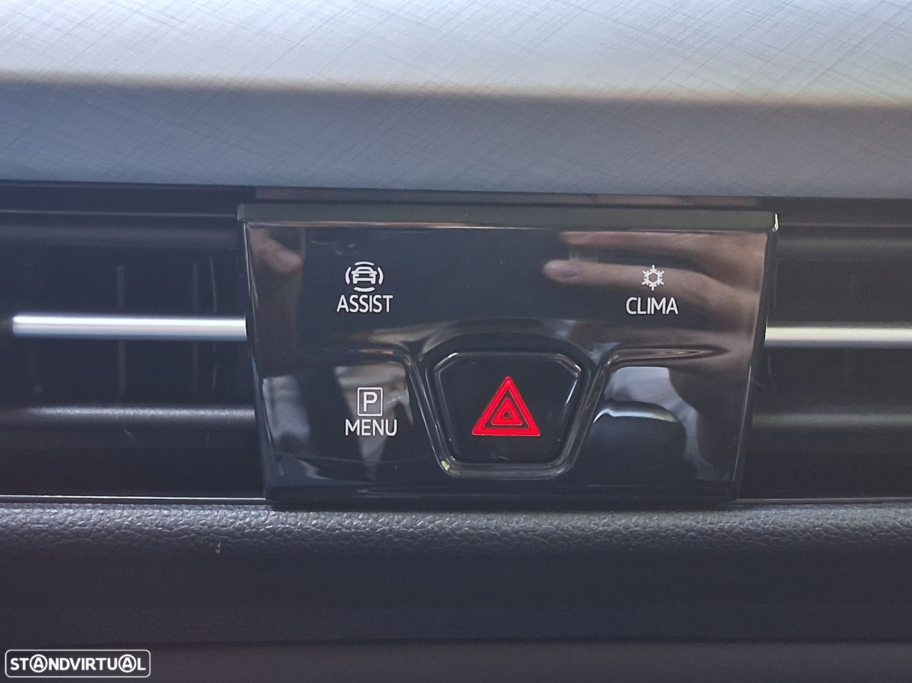 VW Golf 1.0 TSI Life - 48
