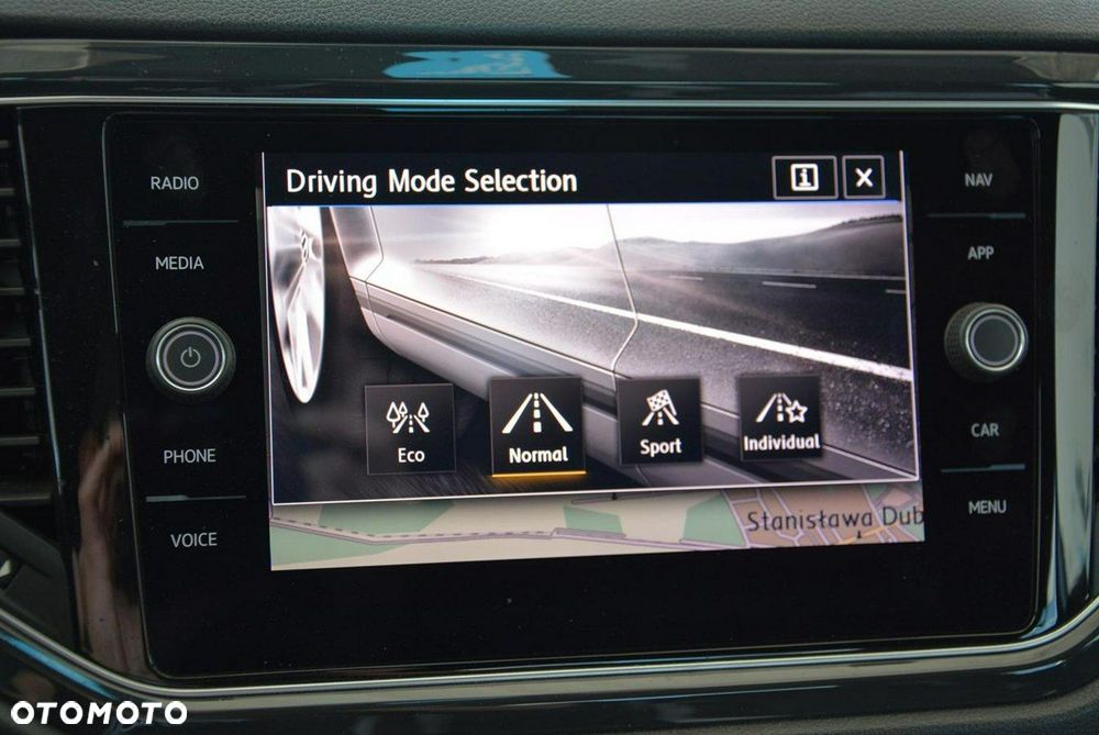 Volkswagen T-Roc 1.5 TSI Style - 35