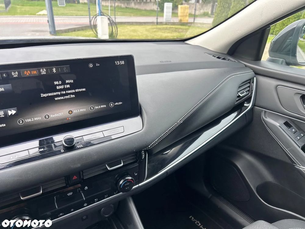 Nissan Qashqai 1.3 DIG-T mHEV N-Connecta Xtronic - 21