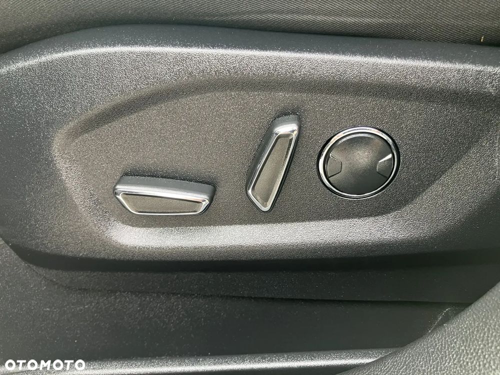 Ford S-Max 2.0 TDCi Titanium PowerShift - 26