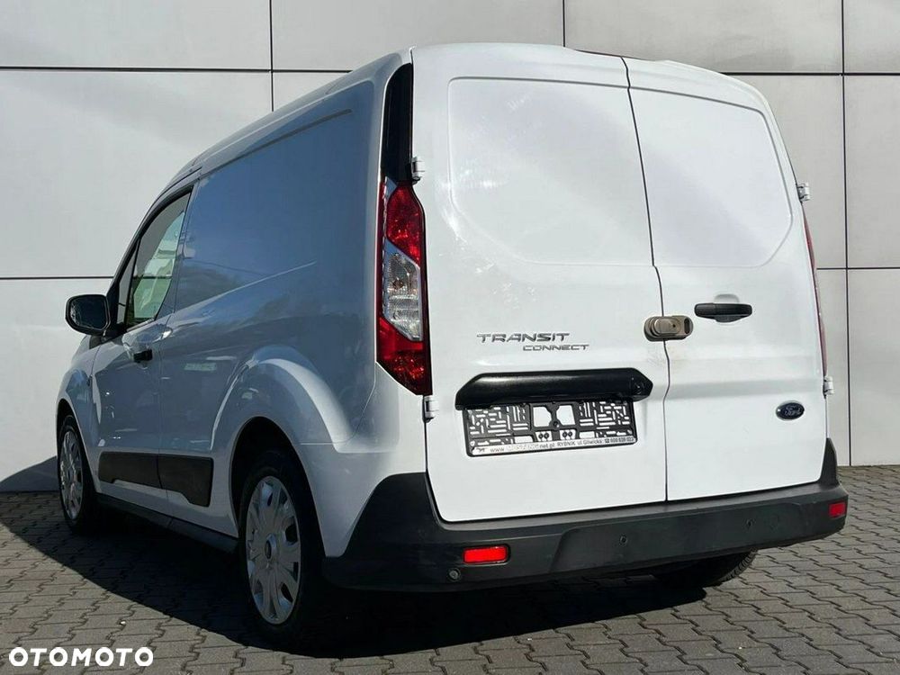 Ford Transit Connect - 10