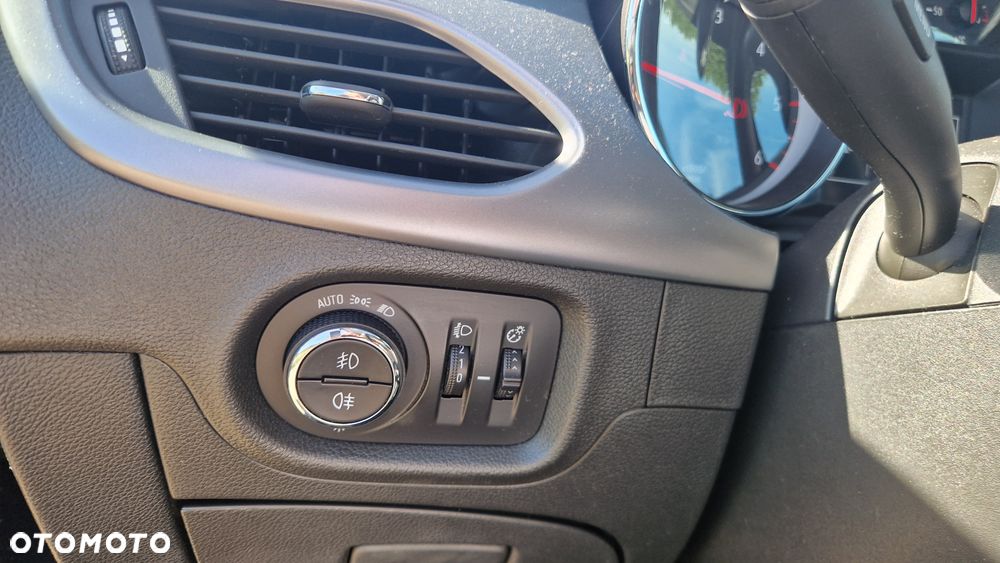 Opel Astra 1.6 CDTI Enjoy S&S - 15