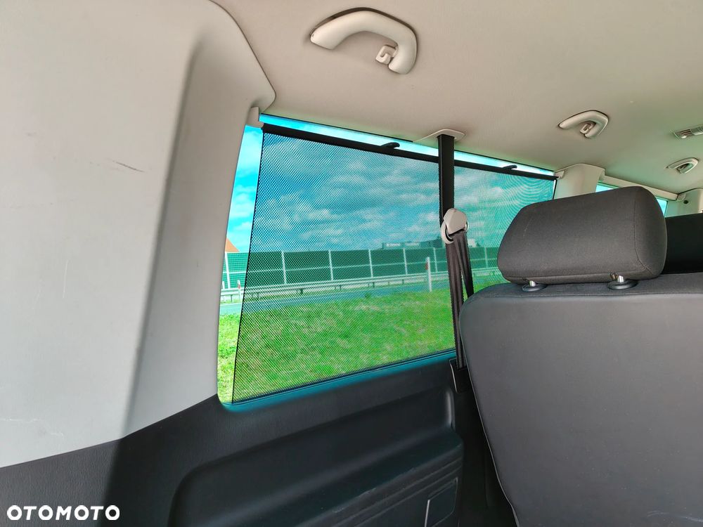 Volkswagen Caravelle 2.0 TDI L2 Comfortline - 25