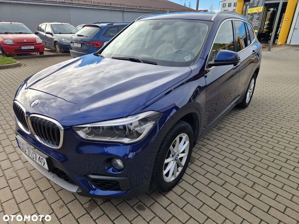 BMW X1 xDrive20d - 4