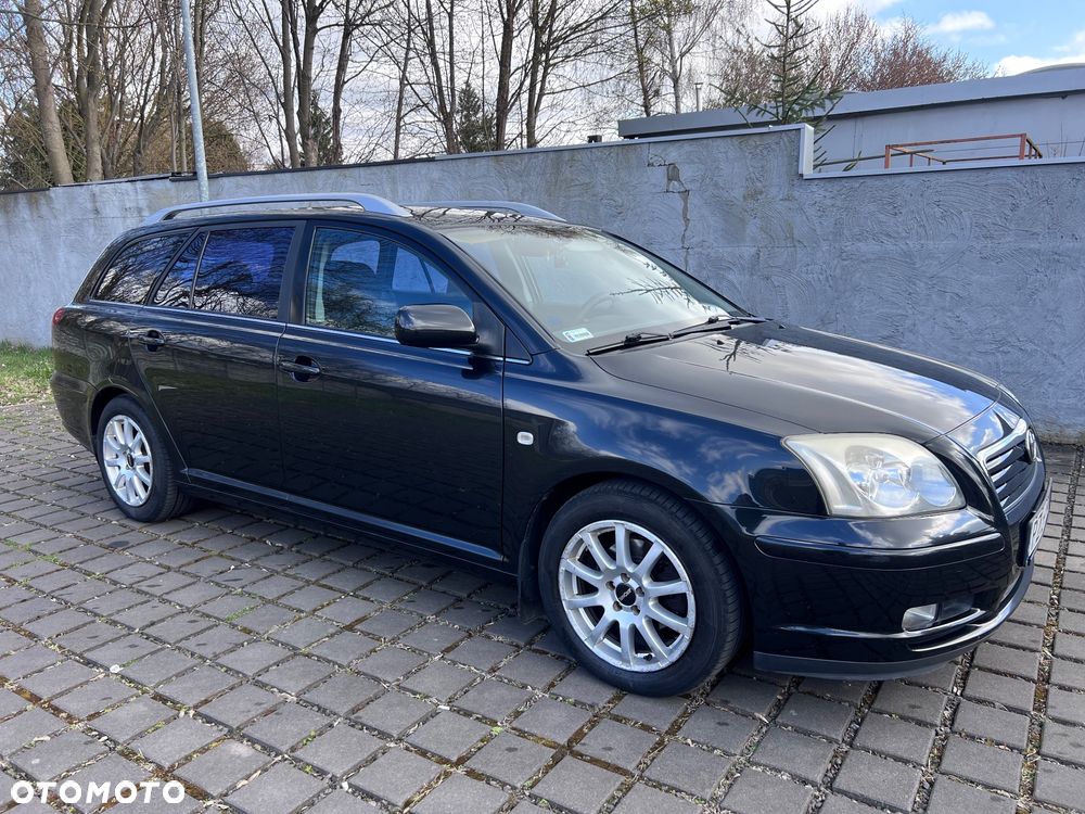Toyota Avensis 1.8 VVT-i Sol - 3