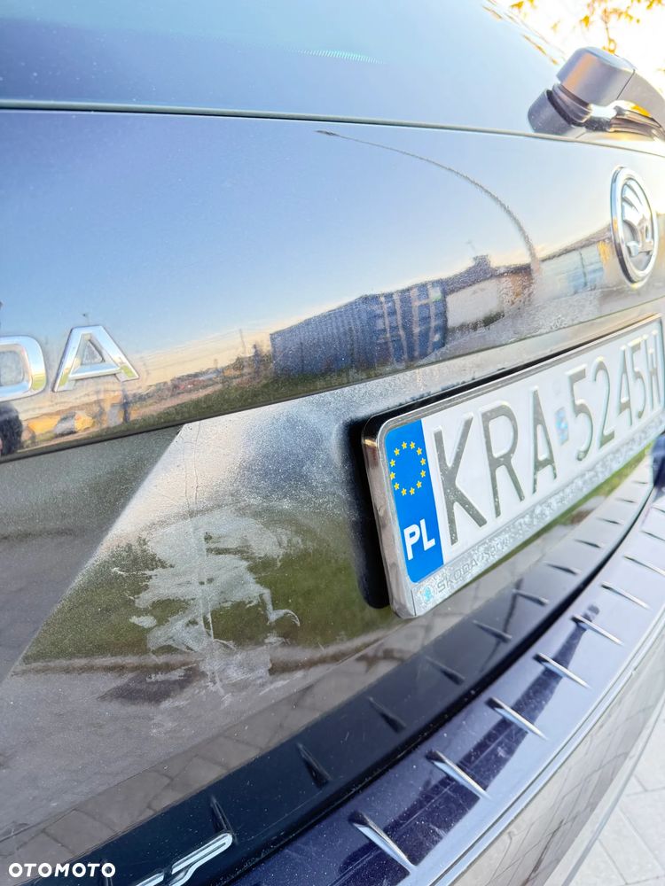 Skoda Octavia 2.0 TDI Elegance - 23
