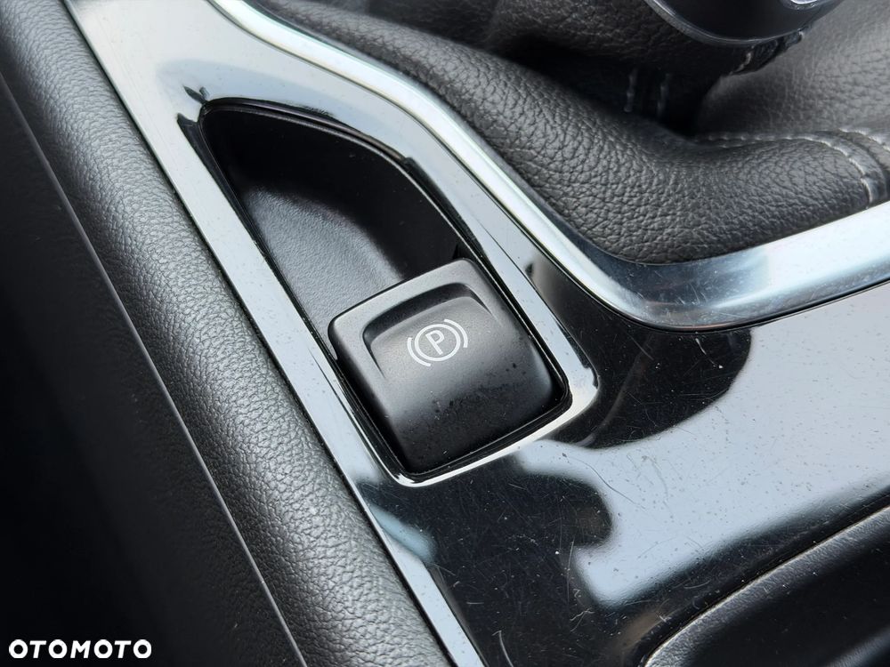 Opel Insignia 1.5 T GPF Enjoy S&S - 24