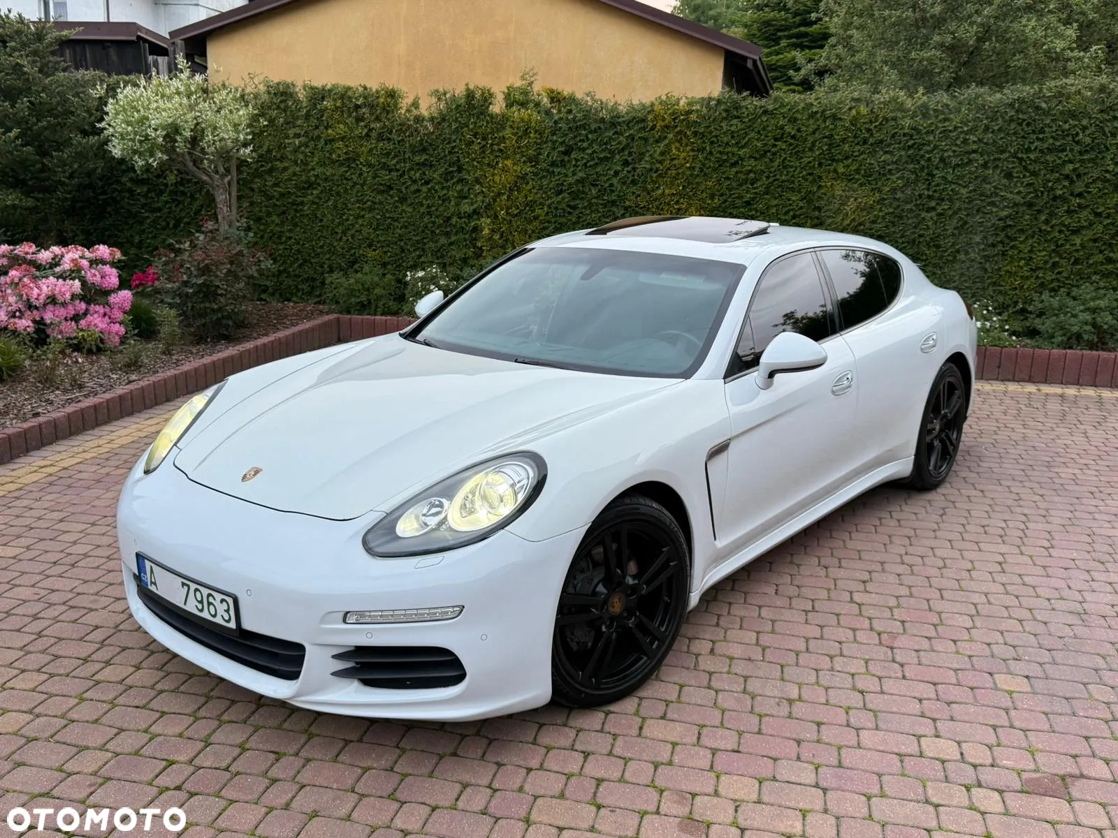 Porsche Panamera PDK - 6