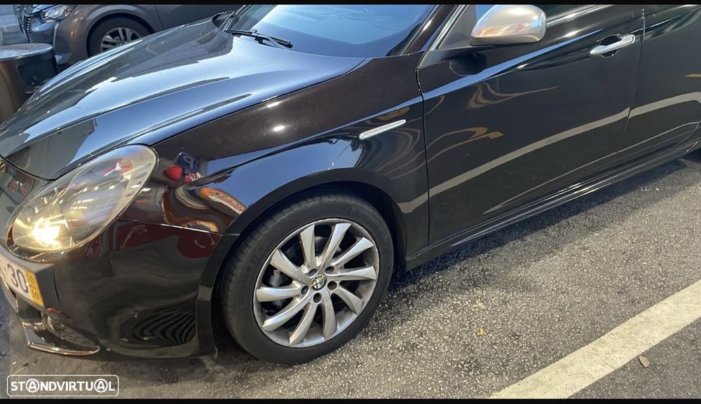 Alfa Romeo Giulietta 1.6 JTDM Distinctive - 6