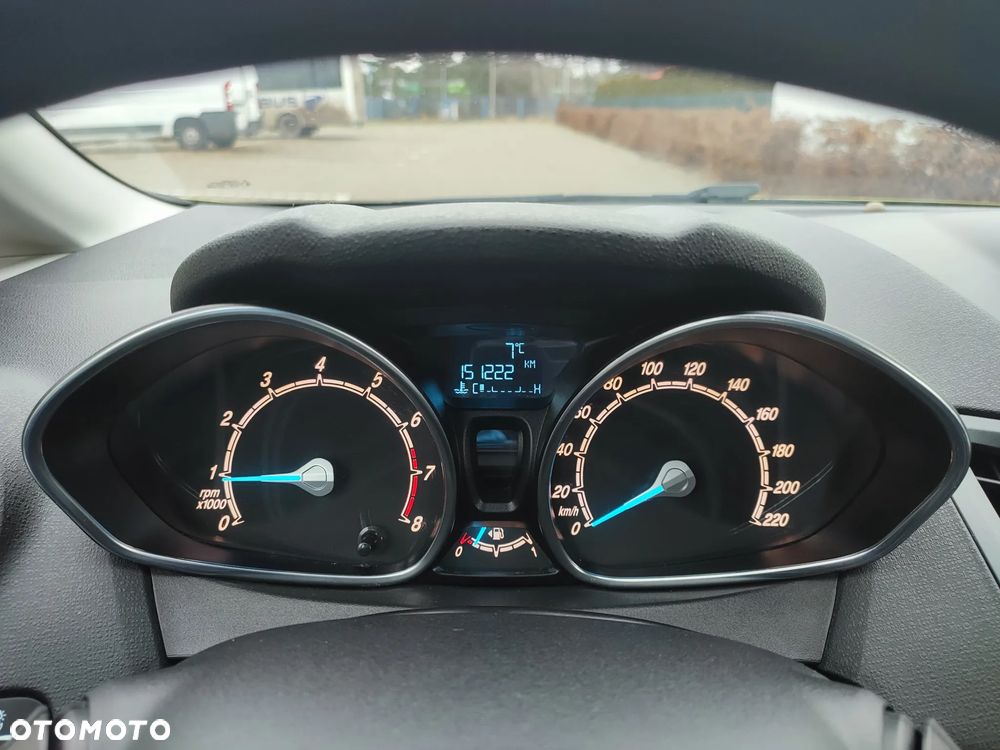 Ford Fiesta 1.0 Gold X - 24