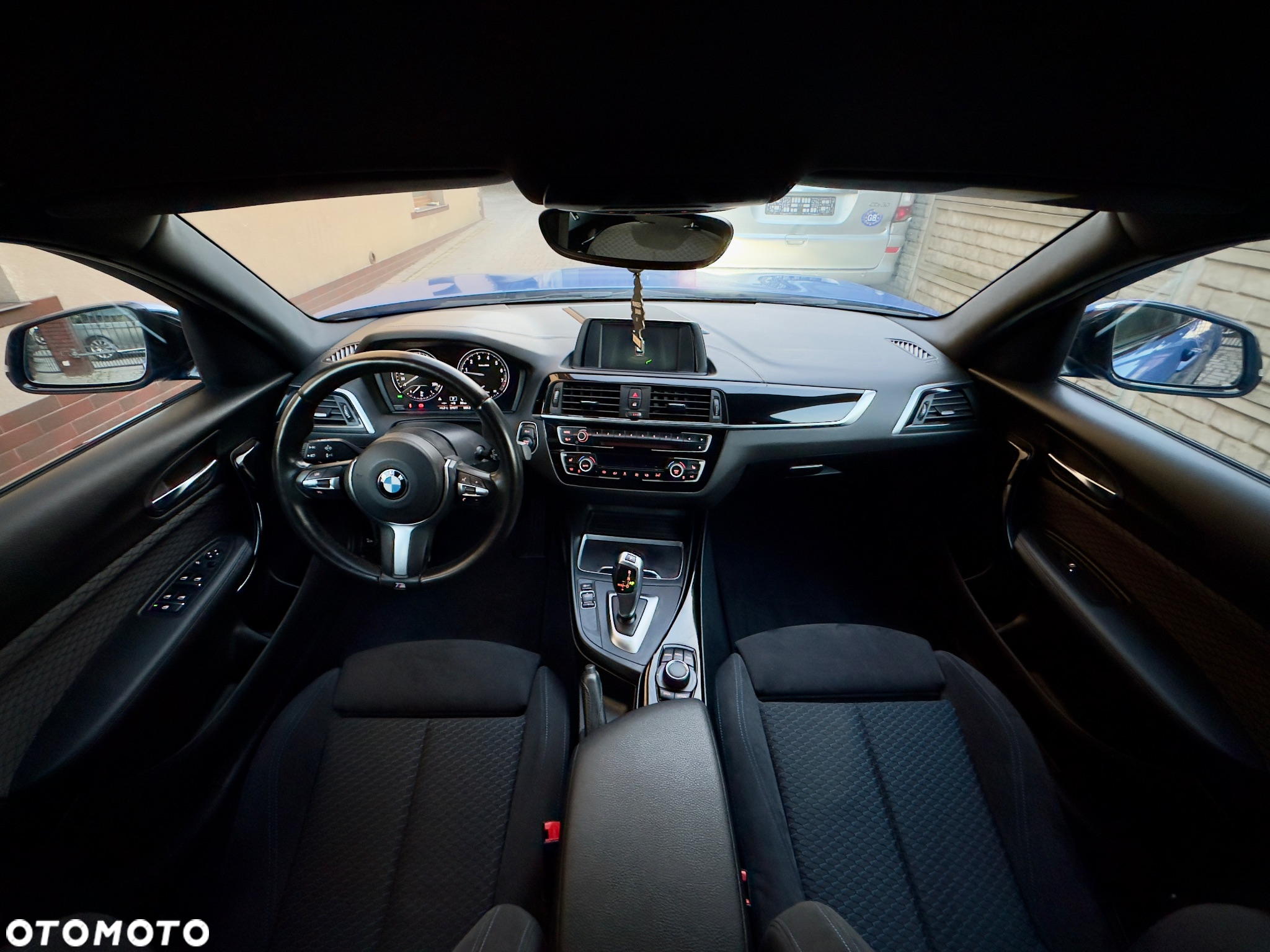 BMW Seria 1 120i M Sport Shadow - 12