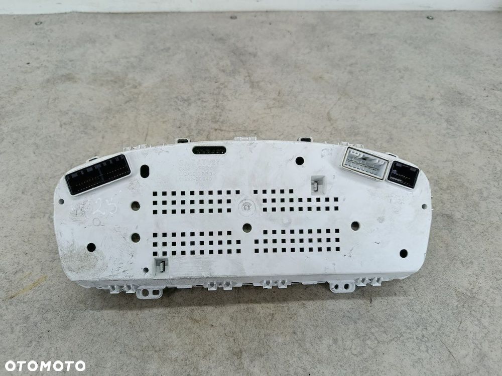 LICZNIK CHEVROLET EPICA 96647633 2.0 D - 3