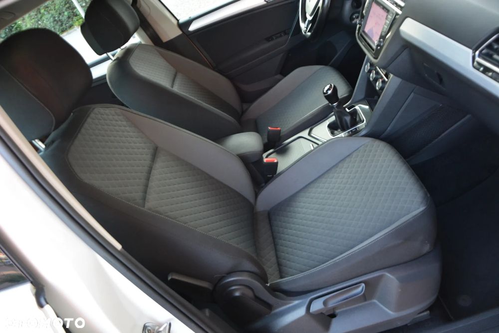 Volkswagen Tiguan 2.0 TDI BMT SCR Comfortline - 38