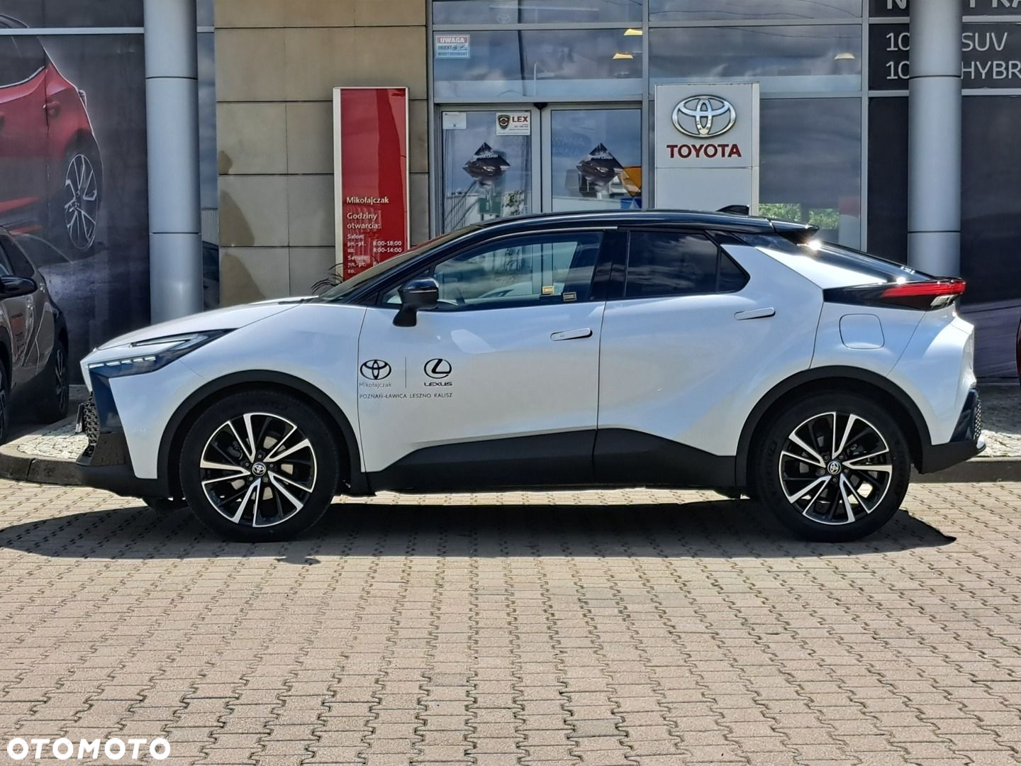 Toyota C-HR 1.8 Hybrid Executive - 3