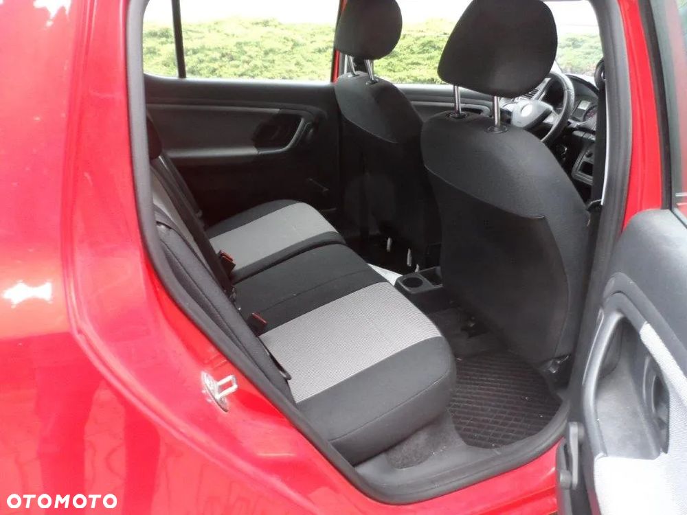 Skoda Fabia 1.4 16V Active - 12