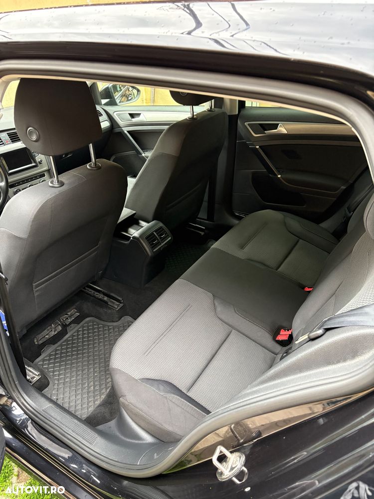 Volkswagen Golf 1.2 TSI BlueMotion Technology Cup - 11