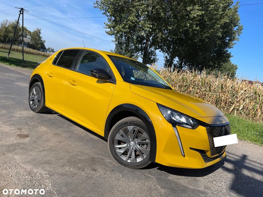 Peugeot 208 Elektromotor 136 Allure - 27