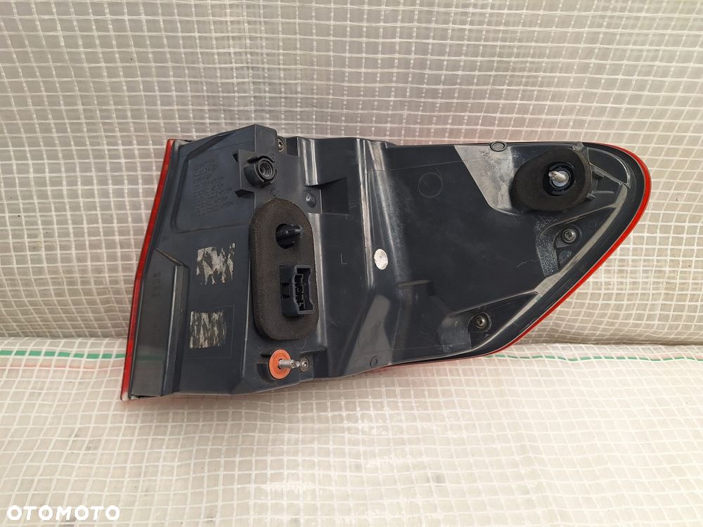 lampa tyl tylna lewa bmw 5 f11 kombi 2010- europa orginal demontaz - 4