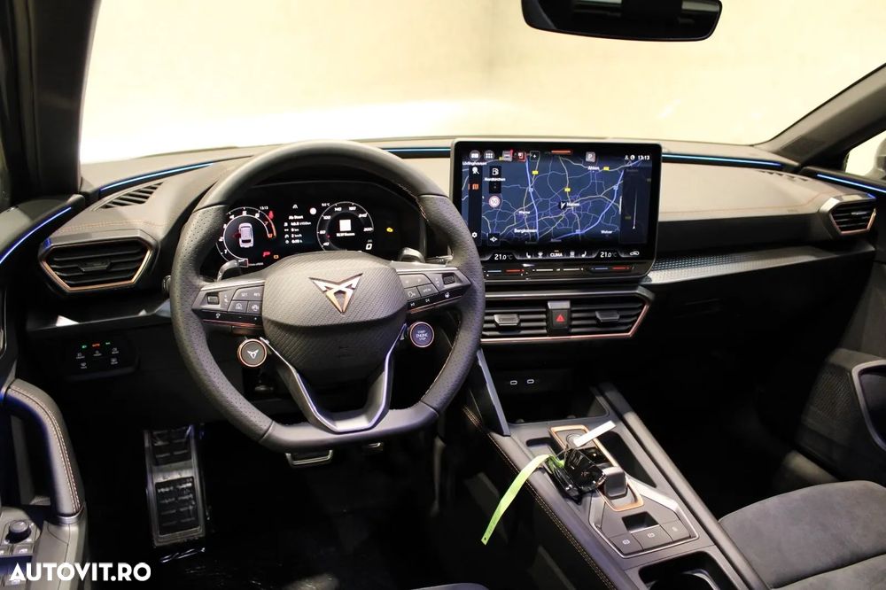 Cupra Leon 2.0 TSI 4Drive DSG VZ - 10