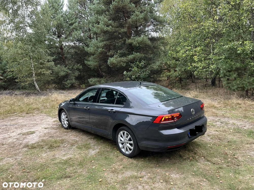 Volkswagen Passat 1.5 TSI EVO Comfortline - 4