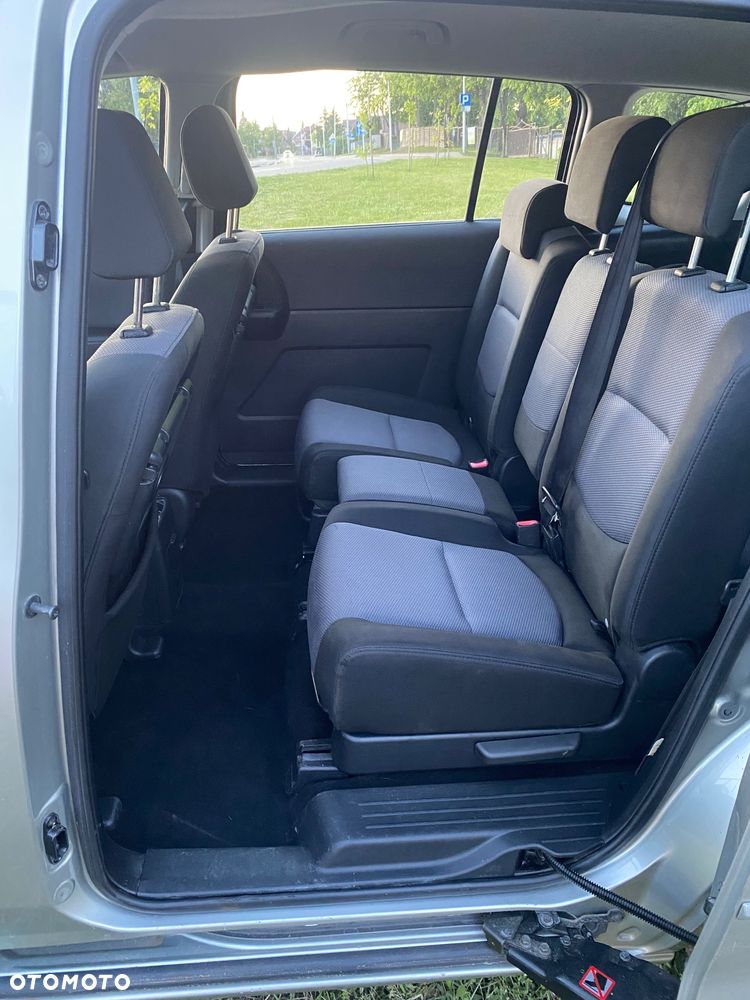 Mazda 5 2.0 CD Comfort - 11