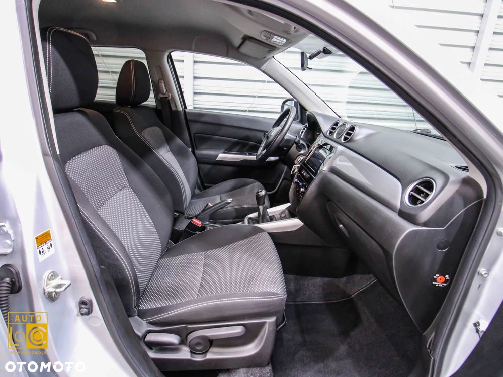 Suzuki Vitara 1.6 Premium 2WD - 10