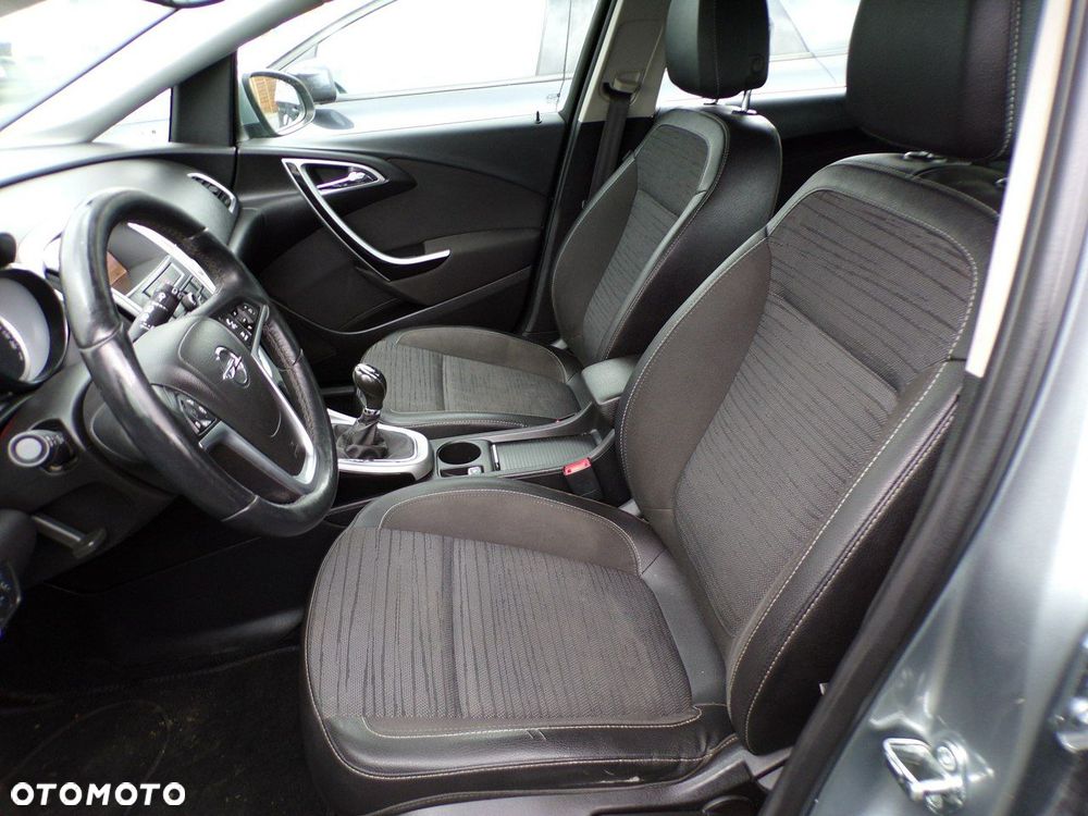 Opel Astra - 24