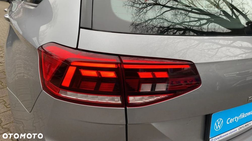 Volkswagen Passat Variant - 14