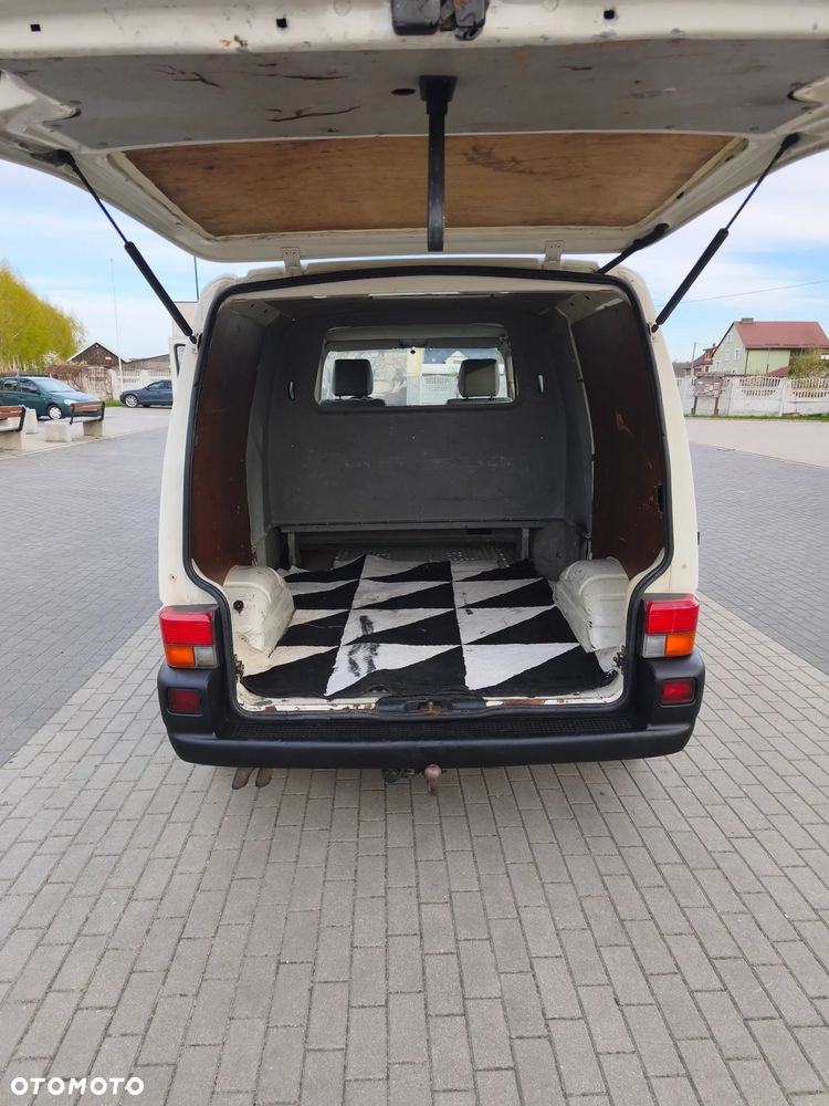 Volkswagen Transporter - 7