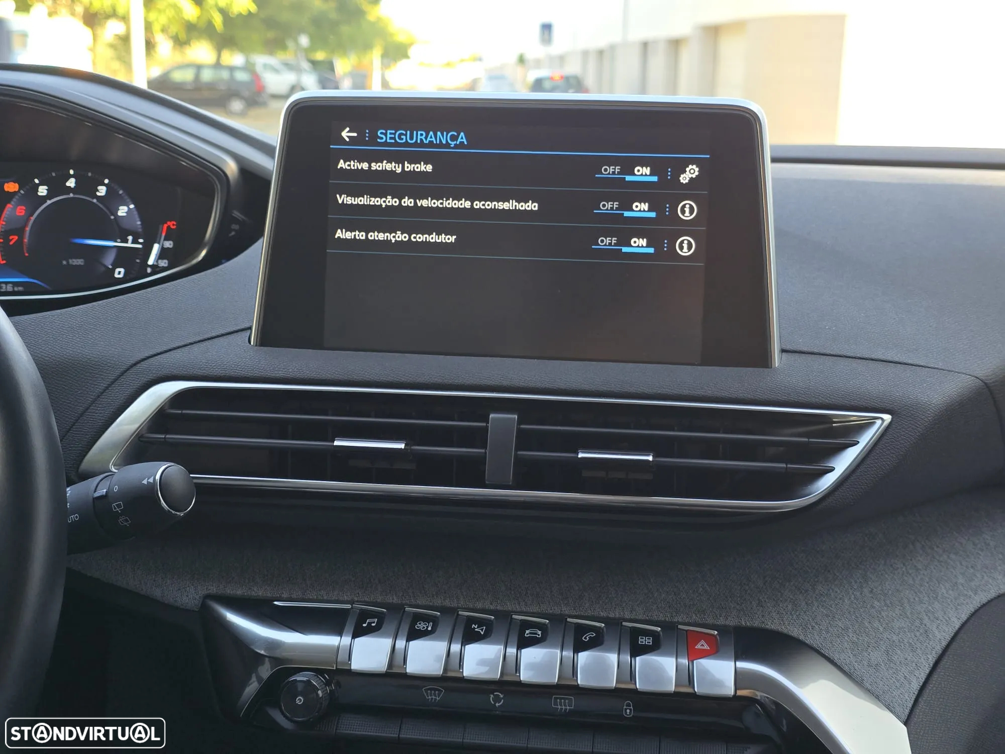 Peugeot 3008 1.2 PureTech Allure EAT8 - 25