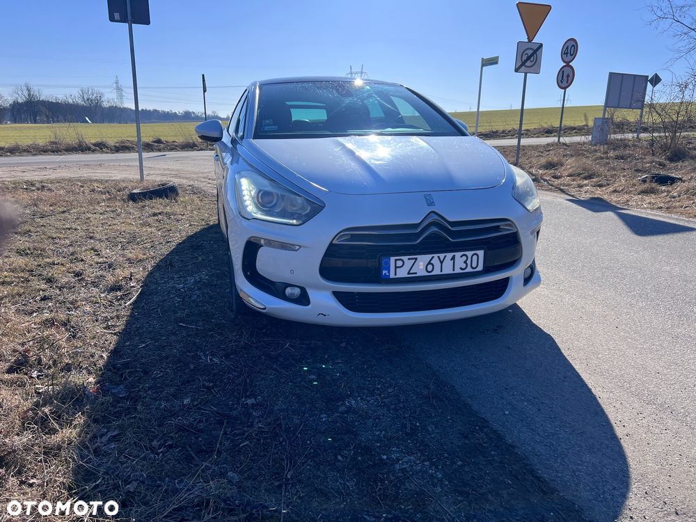 Citroën DS5 Hybrid4 EGS6 SportChic - 22