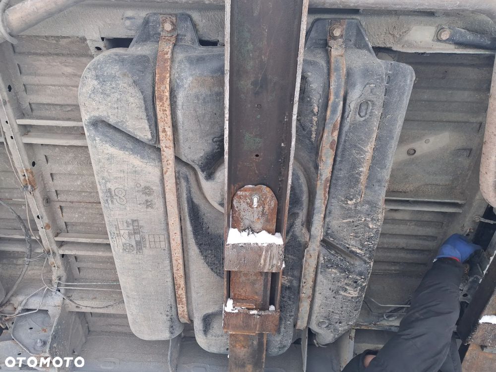 Renault Traffic I Opel Vivaro 01-07 silnik kompletny 1.9 DCi F9Q 101KM F9Q760 skrzynia biegów 6 biegów PK6 375 drzwi maska klapa błotnik lampa lusterko szyba czołowa drzwi tył tylne zamek listwa atrapa podstawa czujnik przewód wiązka rura turbina intercooler lewarek maglownica zwrotnica zacisk podstawa stopień manetka panel wyświetlacz ramka boczek fotel ława pas pompa sterownik moduł felga sanki belka mechanizm NA CZĘŚCI WSZYSTKIE CZĘŚCI - 29