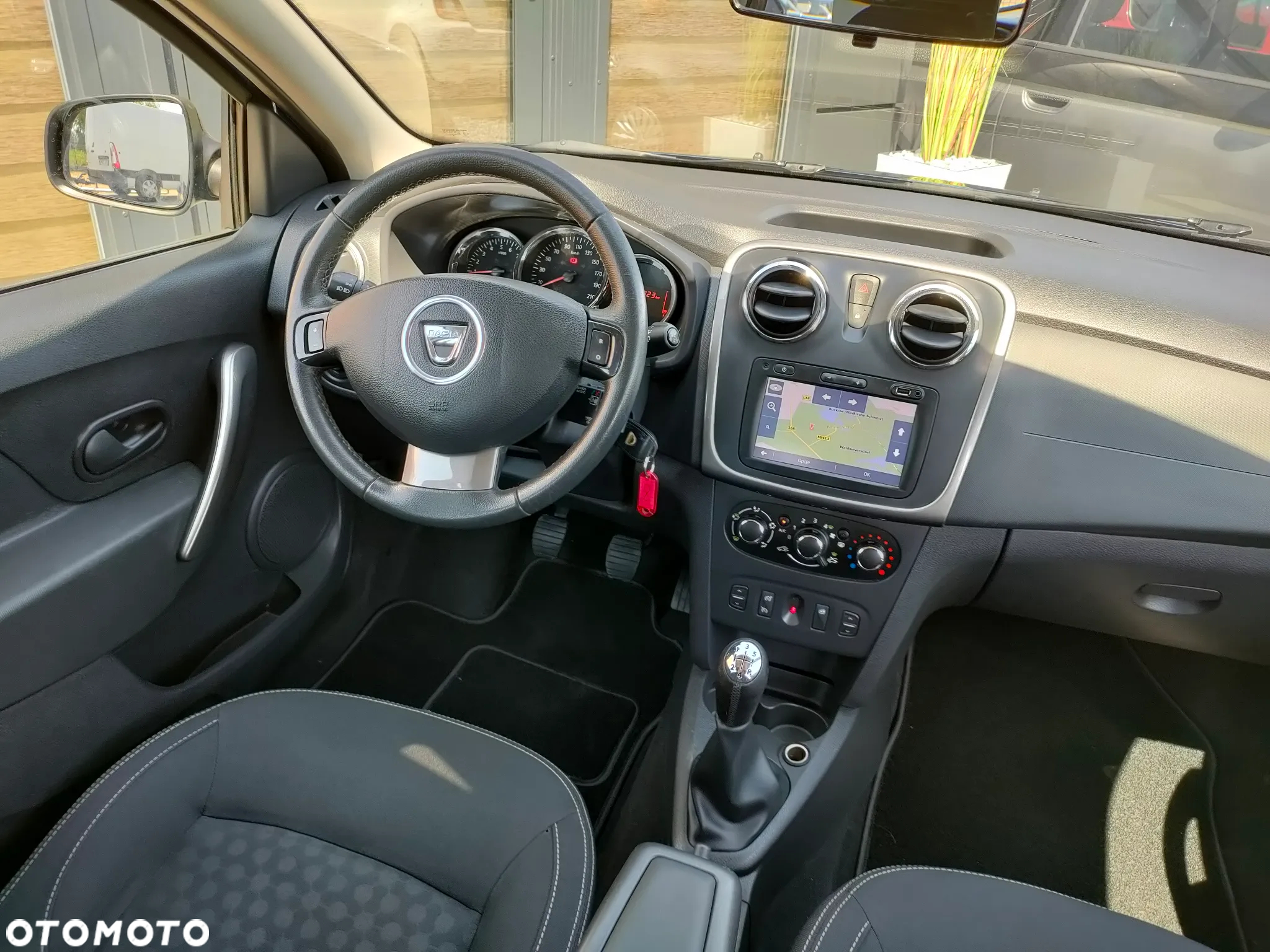Dacia Logan MCV 1.5 dCi Laureate S&S - 18