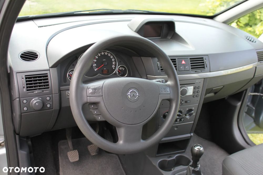 Opel Meriva 1.6 16V - 9
