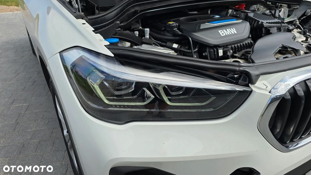 BMW X1 xDrive25e Business Edition - 9