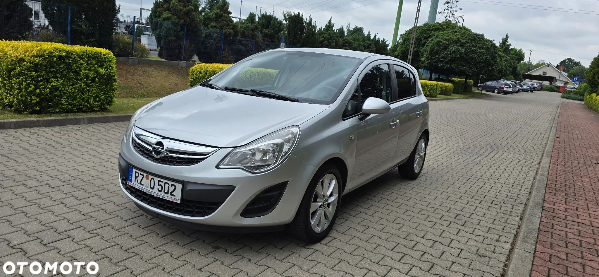Opel Corsa 1.4 16V Edition 150 - 1